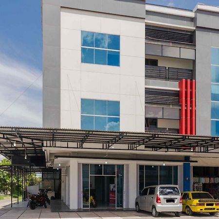 Hotel Reddoorz Syariah Near Lubang Jepang Bukittinggi Exterior foto